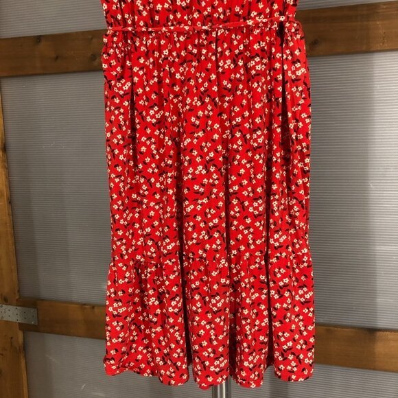 BR Fcty Red White Floral Fit & Flare Flounce Hem Short Sleeve Dress Sz M - Picture 11 of 15